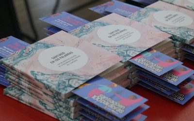 Santiago en 100 palabras realiza «Taller de Microcuentos»