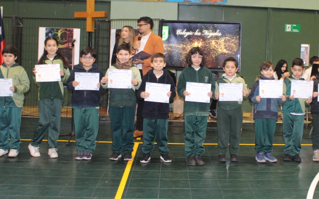 Premiación Académica reconoce el esfuerzo y la excelencia de nuestros estudiantes durante el primer semestre 2026